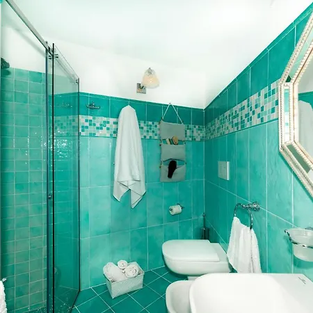 Yourhome - Casa Ivi アパート ポジターノ