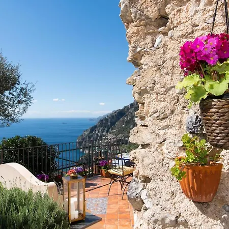 Yourhome - Casa Ivi アパート