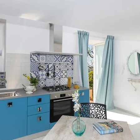 Yourhome - Casa Ivi アパート *