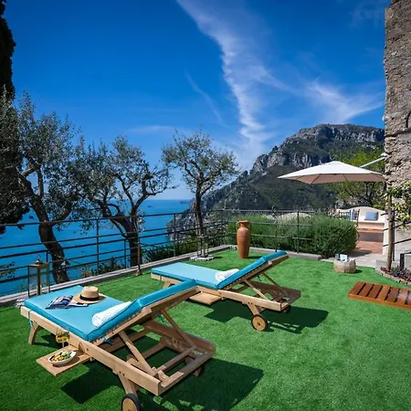 Yourhome - Casa Ivi アパート *